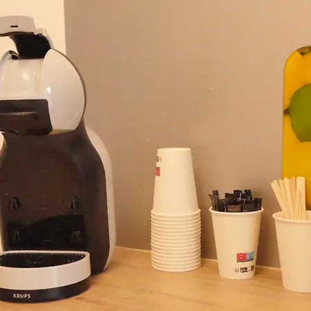 アパート Oparadi 